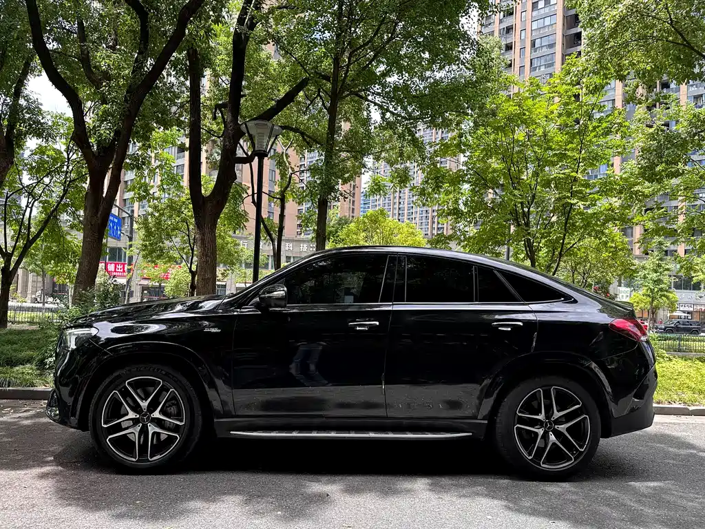 Mercedes-Benz GLE Coupe AMG 2021