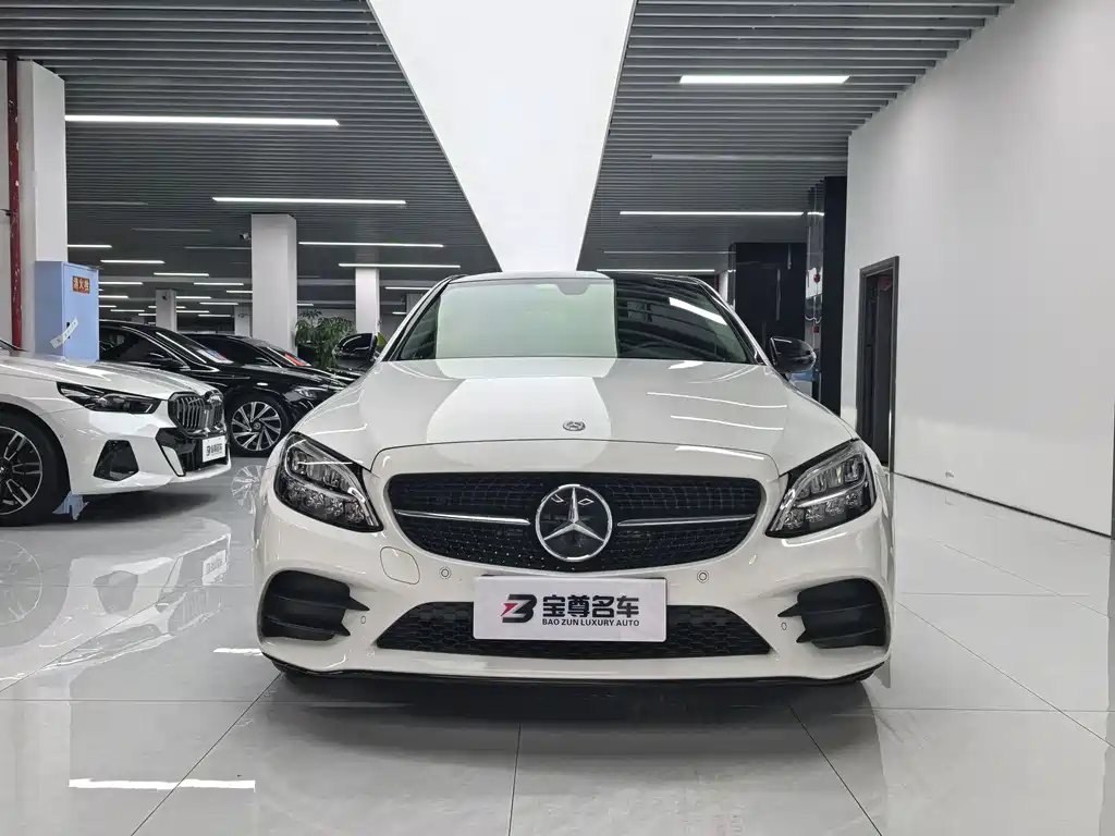 Mercedes-Benz C-Class 2021