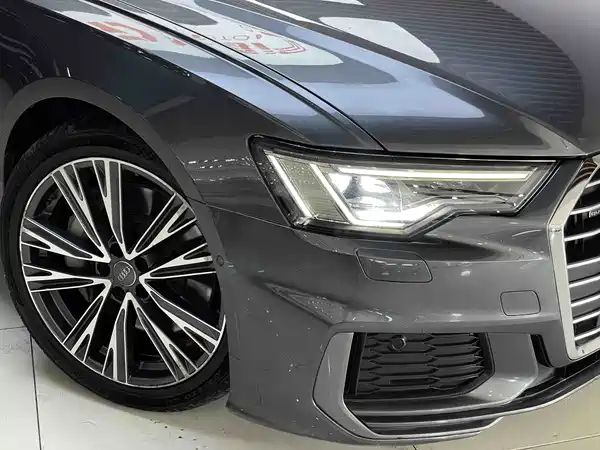 Audi A6L 2020