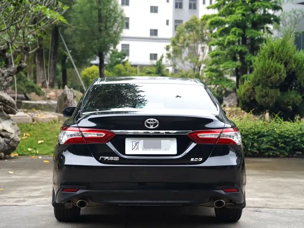 Toyota Camry 2020 — фото 4