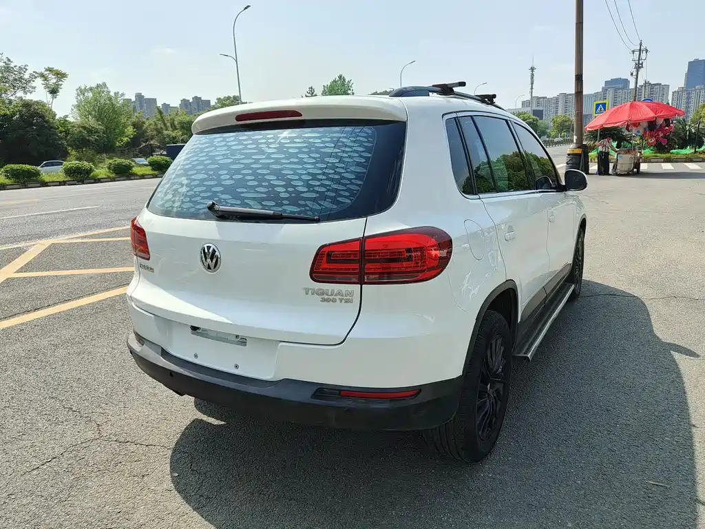 Volkswagen Tiguan 2016 — фото 7