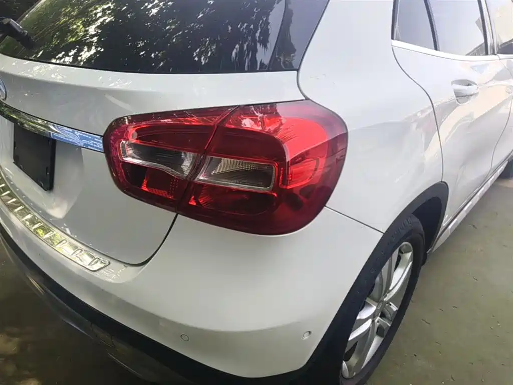 Mercedes-Benz GLA 2015 — фото 8