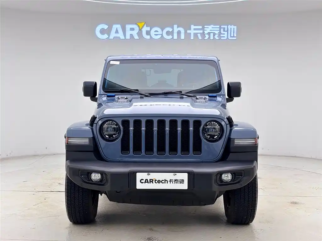 Jeep Wrangler 2023 — фото 4
