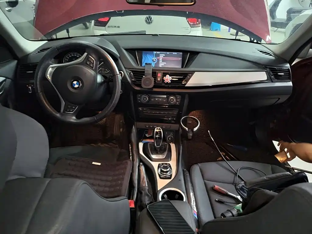 BMW X1 2015 — фото 10