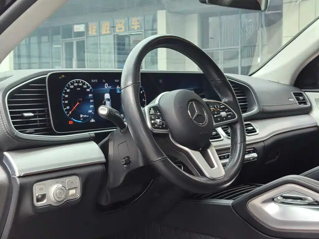Mercedes-Benz GLE Coupe 2023 — фото 20