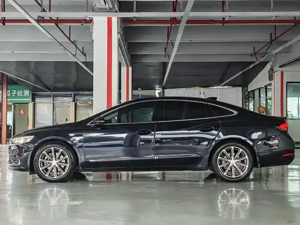 Buick LaCrosse 2021