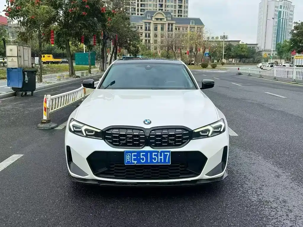 BMW 3 Series 2023