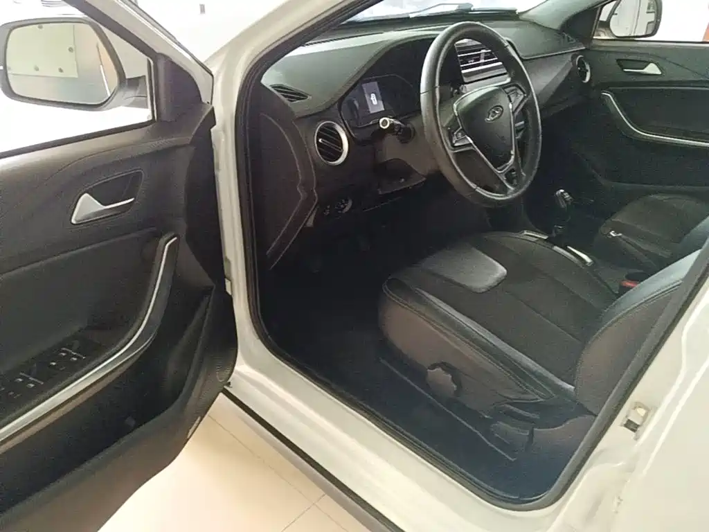 Chery Tiggo 3x 2019 — фото 16