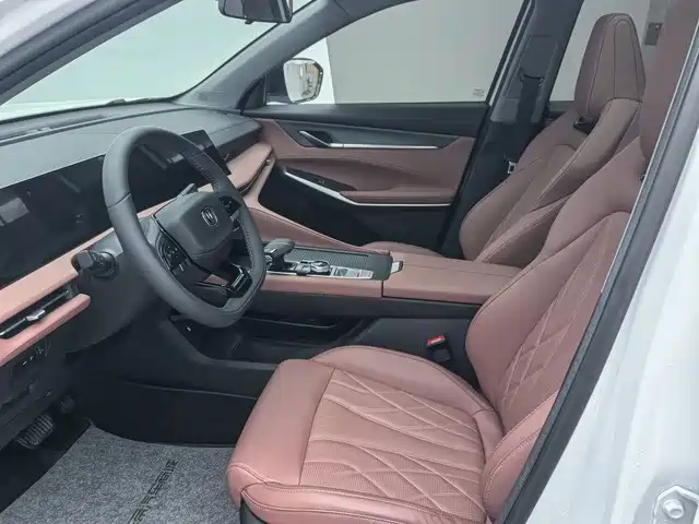 Changan CS75 PLUS 2025 — фото 8