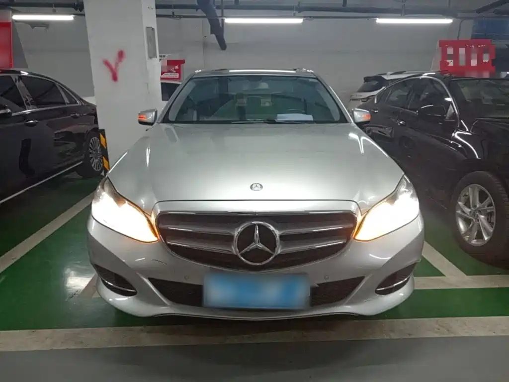 Mercedes-Benz E-Class 2015