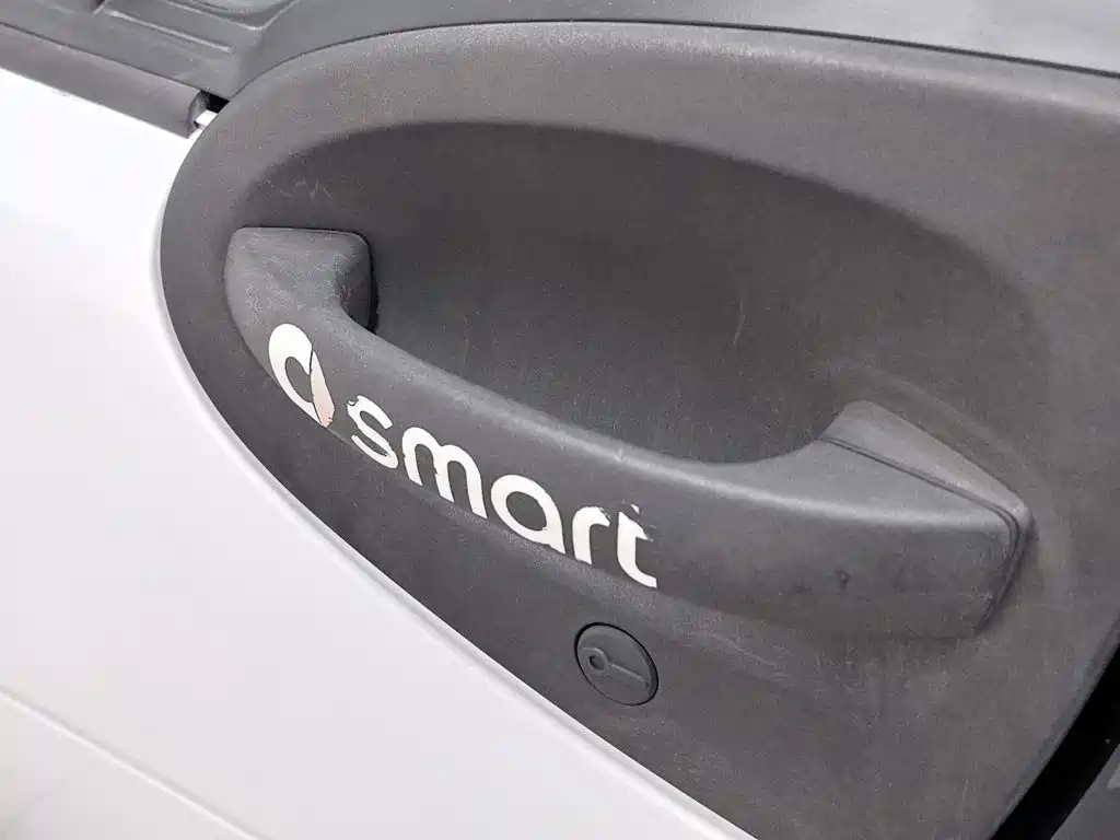 smart Fortwo 2014 — фото 18