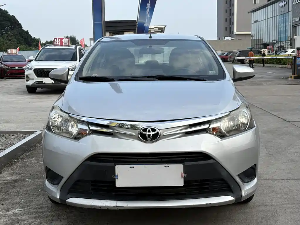 Toyota Vios 2014 — фото 2