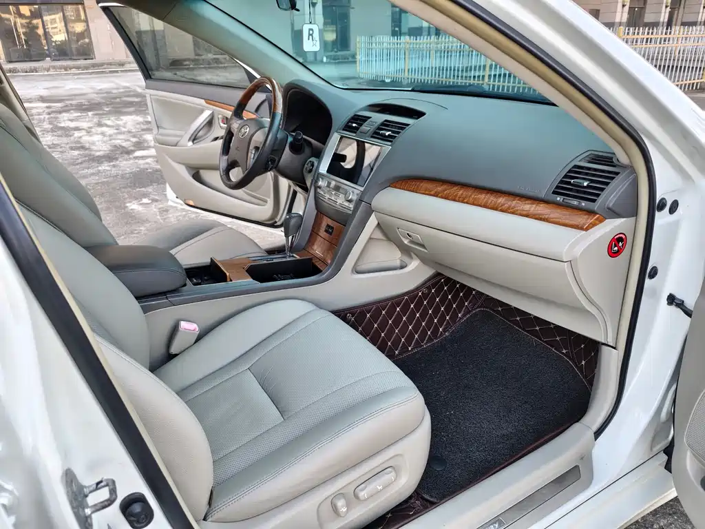 Toyota Camry 2012