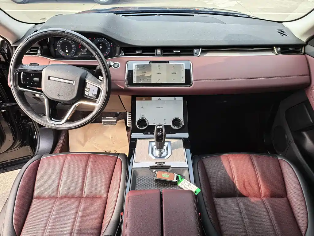 Land Rover Evoque 2024 — фото 7