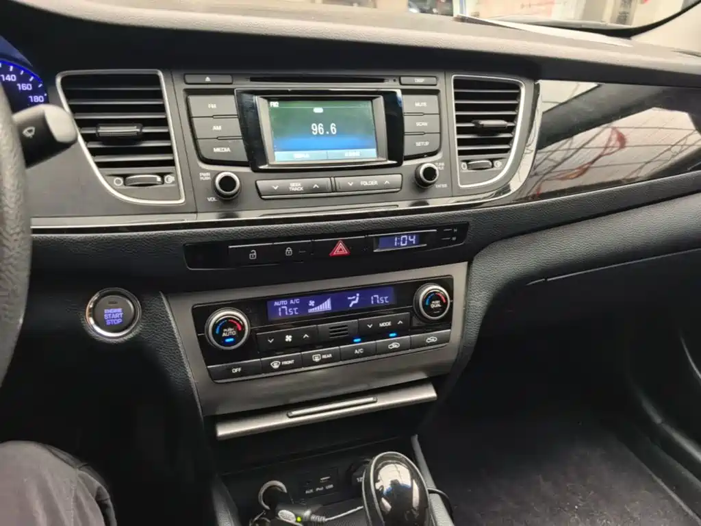 Hyundai Mistra 2015 — фото 13
