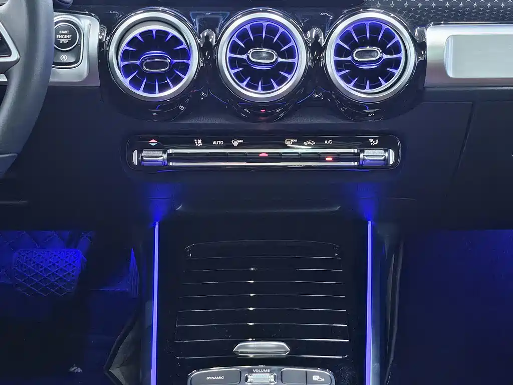 Mercedes-Benz GLB 2024 — фото 14