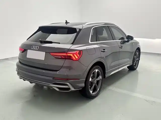 Audi Q3 2021