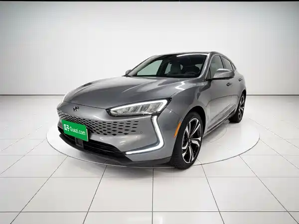SERES Cyrus SF5 2021
