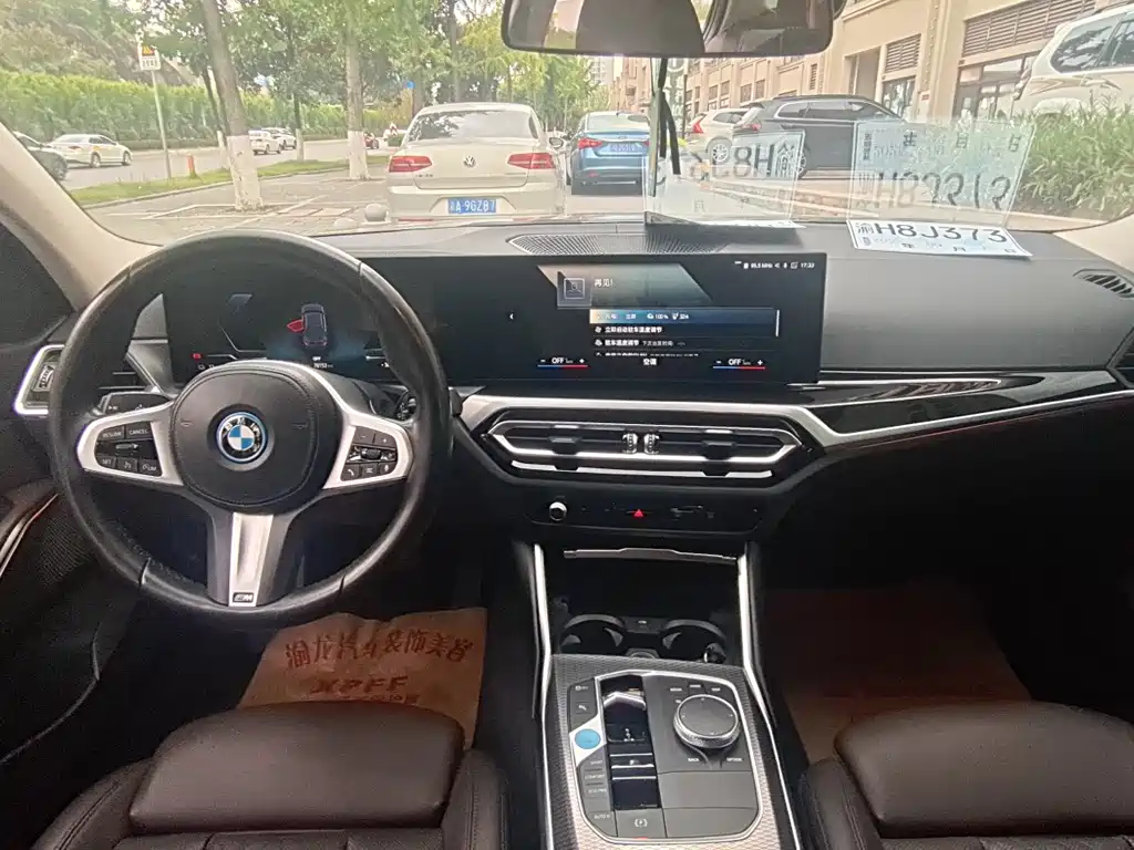 BMW i3 2022 — фото 9