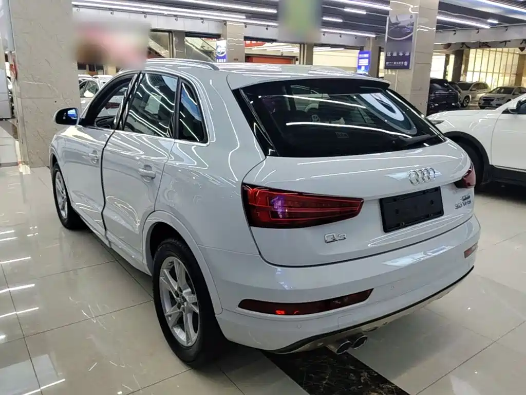 Audi Q3 2016