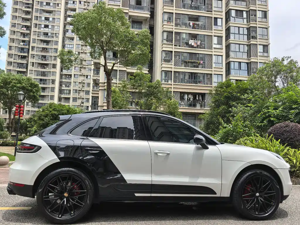 Porsche Macan 2016 — фото 7