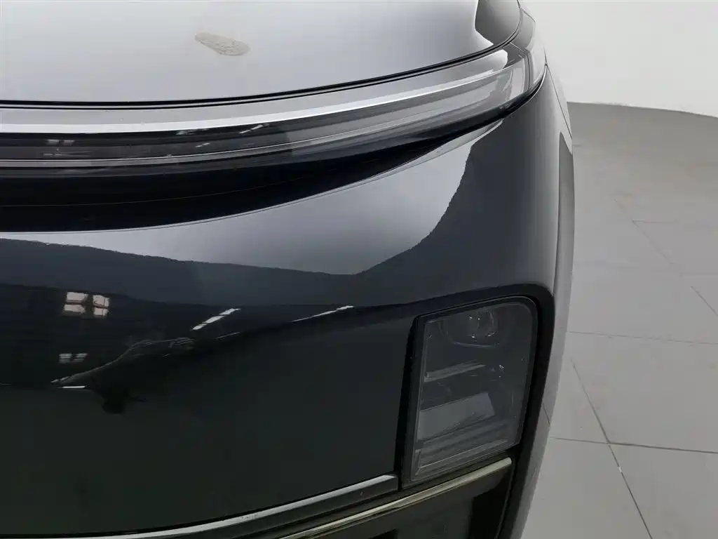Li Auto Li L8 2023