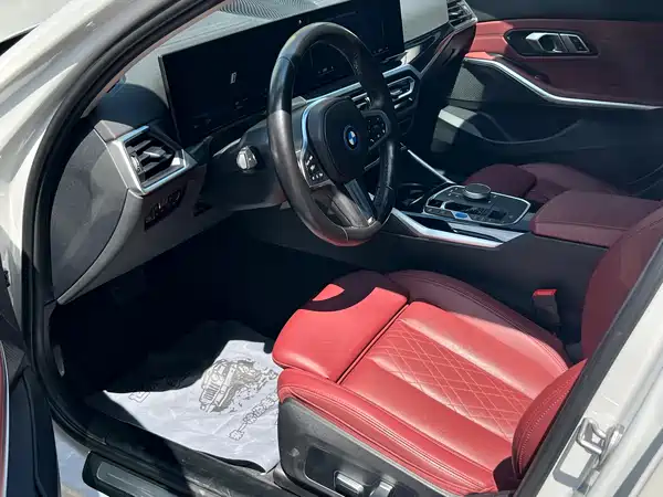 BMW i3 2023