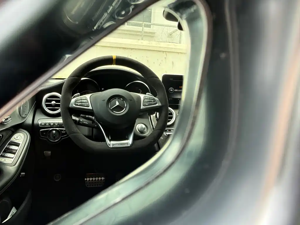Mercedes-Benz GLC Coupe AMG 2018 — фото 19