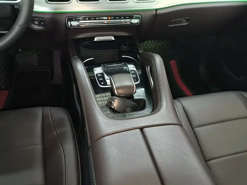 Mercedes-Benz GLE 2020 — фото 14