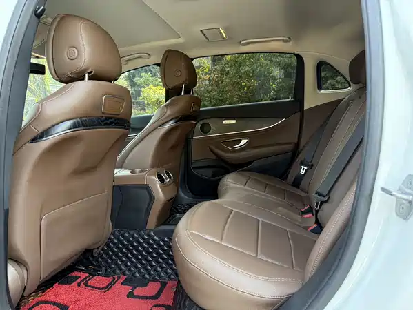 Mercedes-Benz E-Class 2016