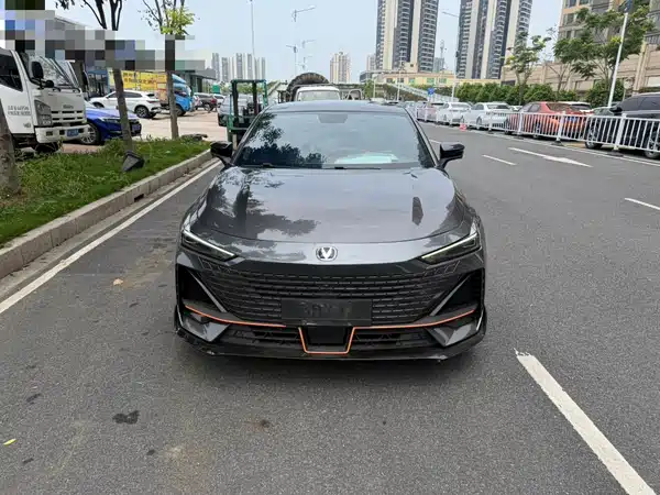 Changan UNI-V 2022