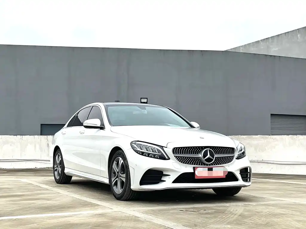 Mercedes-Benz C-Class 2020 — фото 3