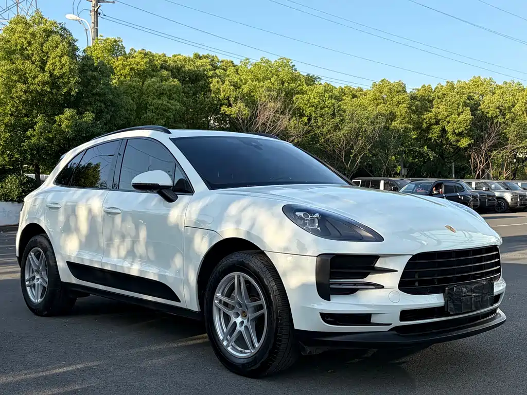 Porsche Macan 2020
