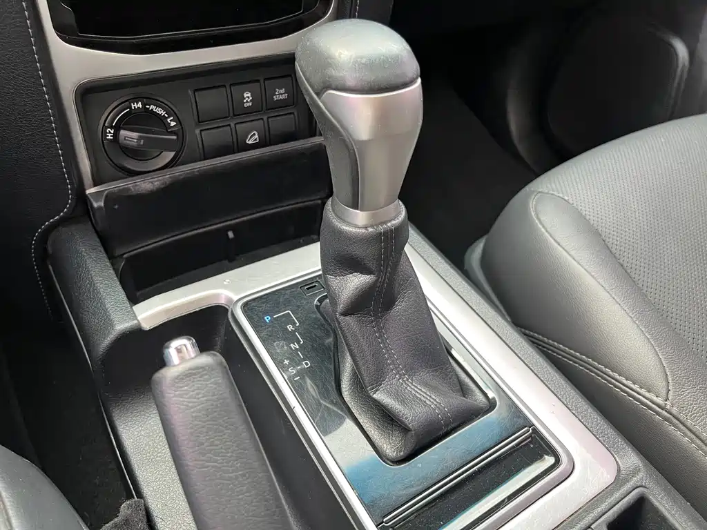 Toyota Prado 2019 — фото 14