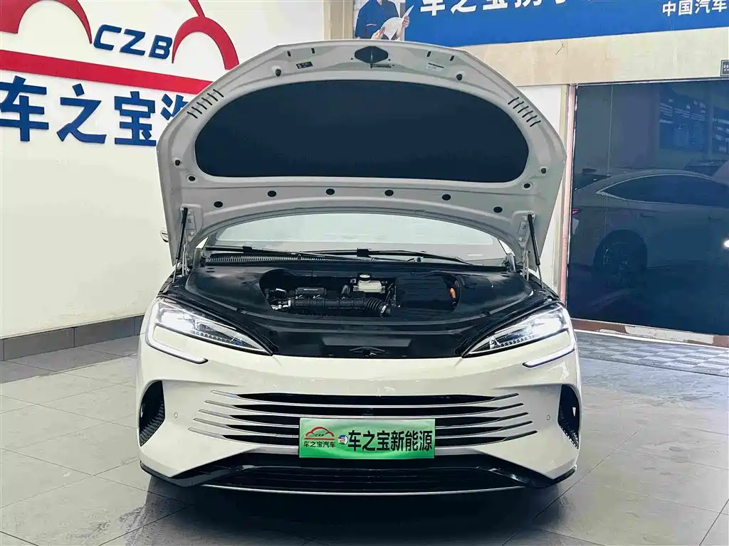BYD Seal 07 DM-i 2025 — фото 26
