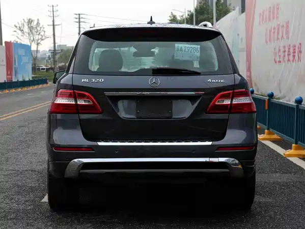 Mercedes-Benz M-Class 2014