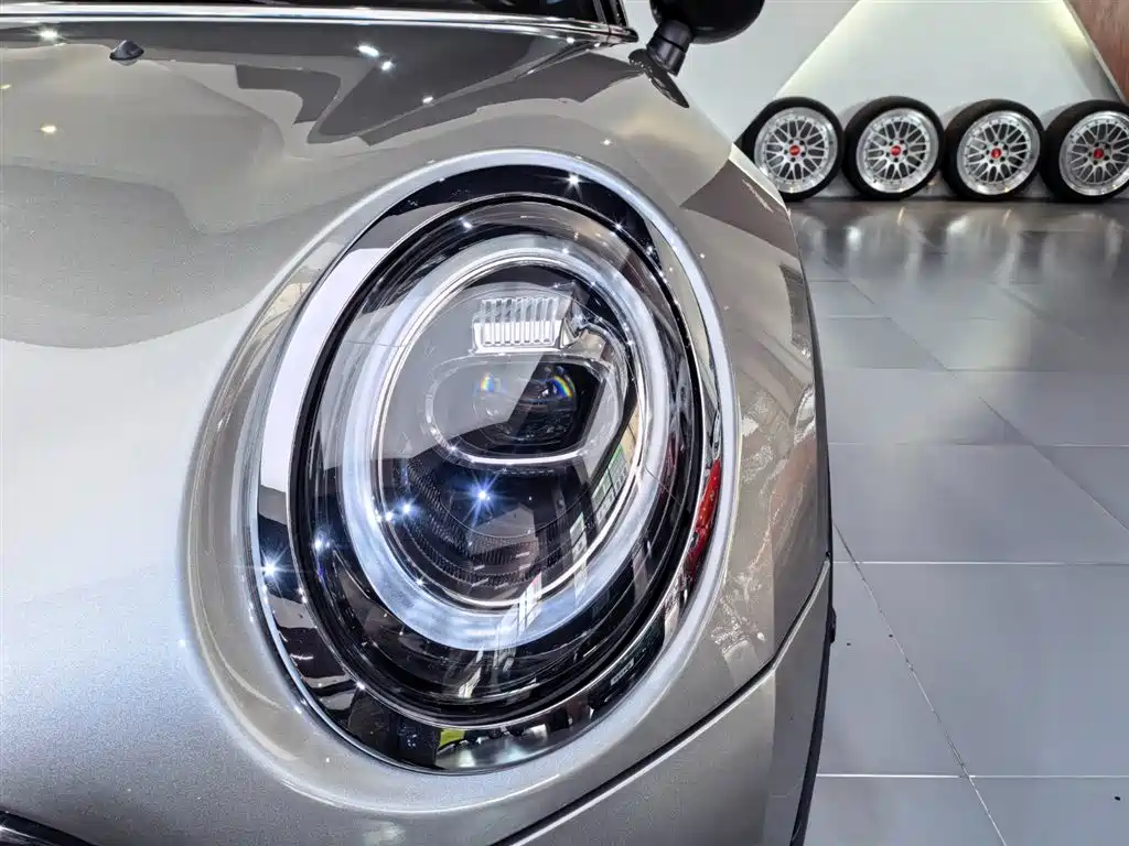 MINI Clubman 2020 — фото 19