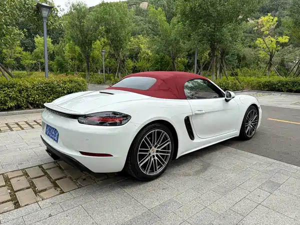 Porsche 718 2018