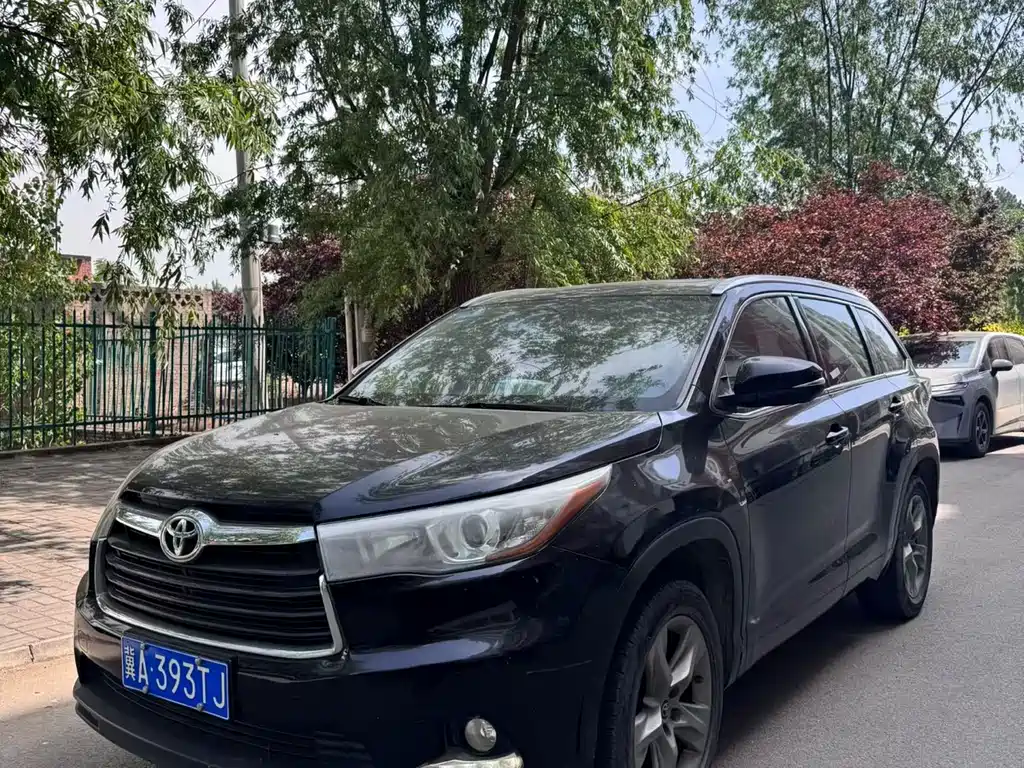Toyota Highlander 2015