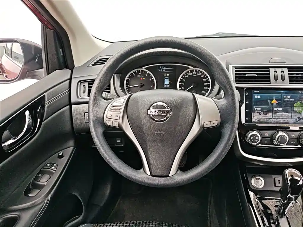 Nissan Tiida 2019 — фото 6
