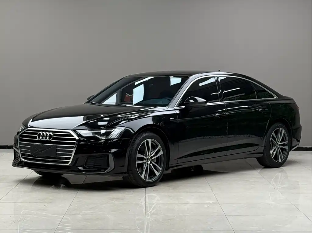 Audi A6L 2022 — фото 1