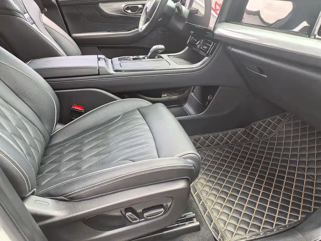 GAC Motor Trumpchi GS8 2023 — фото 12