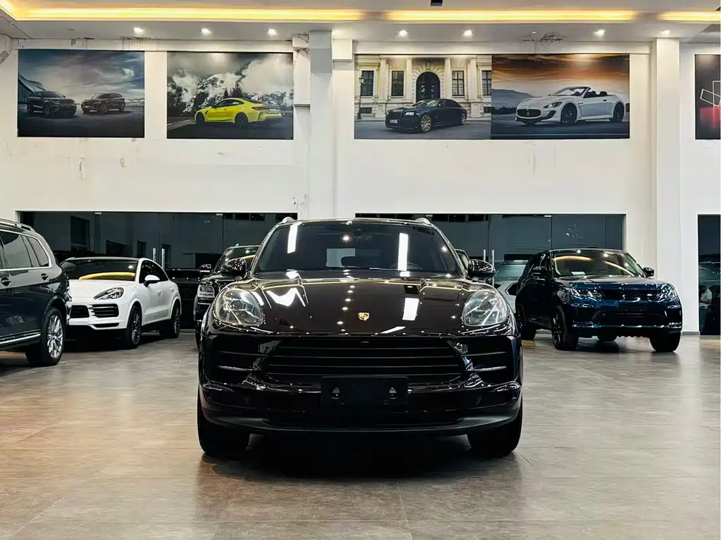 Porsche Macan 2021 — фото 2