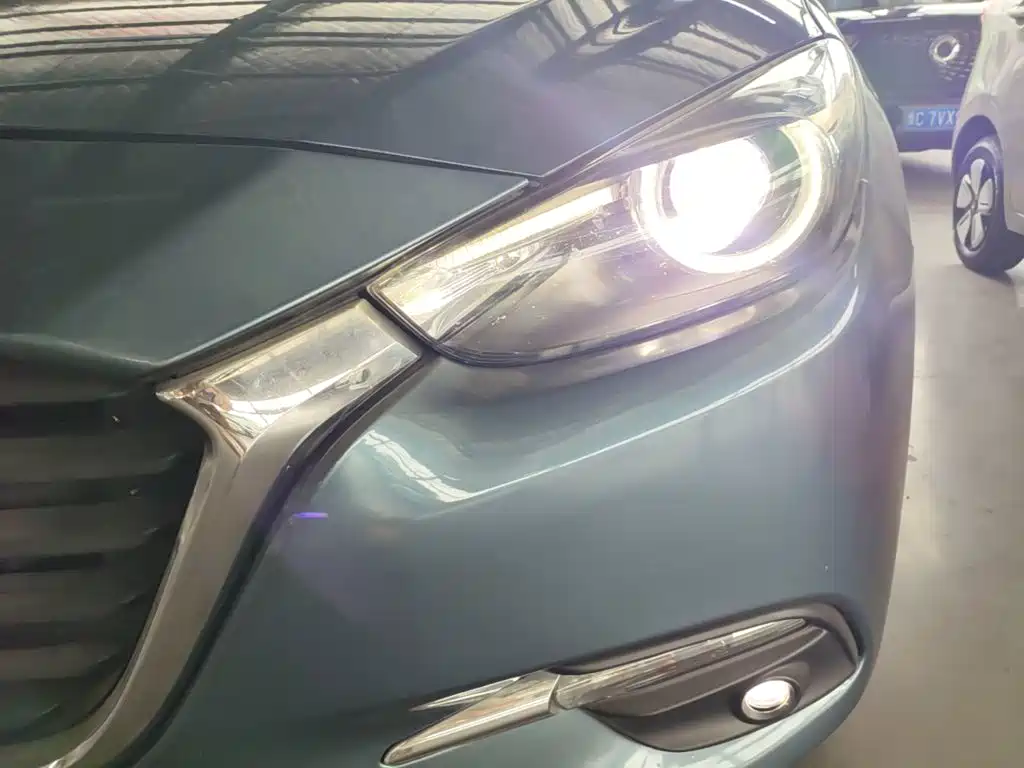 Mazda 3 Angkesela 2018 — фото 24