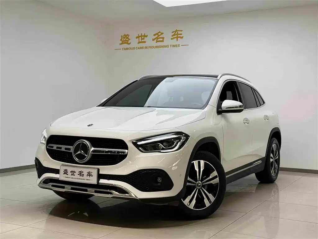 Mercedes-Benz GLA 2020 — фото 1