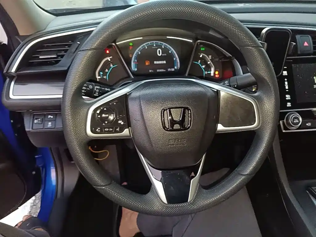 Honda Civic 2021 — фото 11