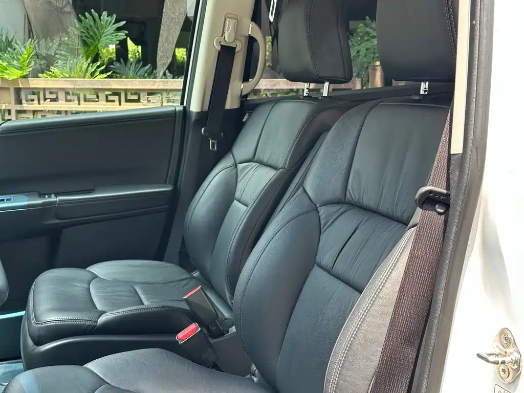 Honda Odyssey 2017 — фото 12