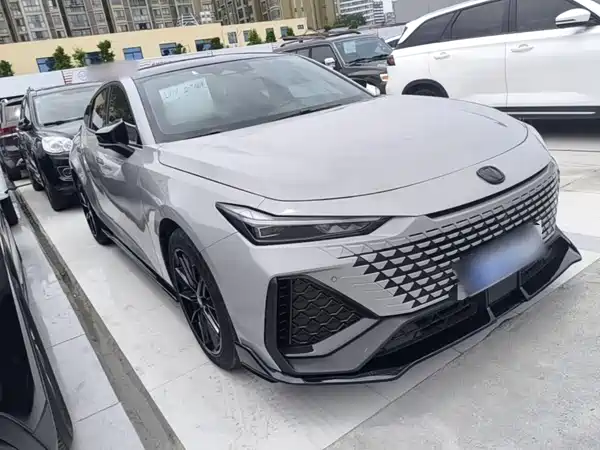 Changan UNI-V 2022