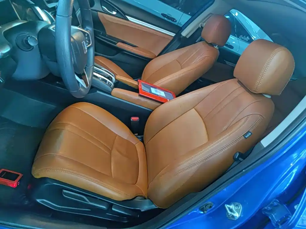 Honda Civic 2018 — фото 15