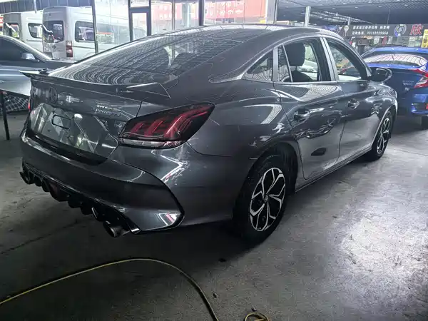 MG5 2021